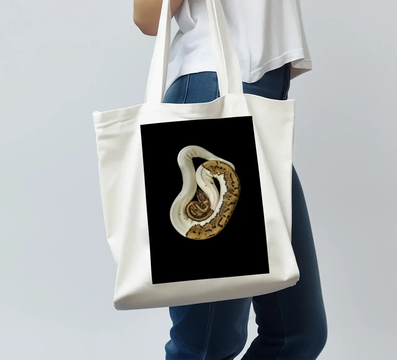 Braun & Weiß Python Jutebeutel von Curious Collections by Marielle Leenders