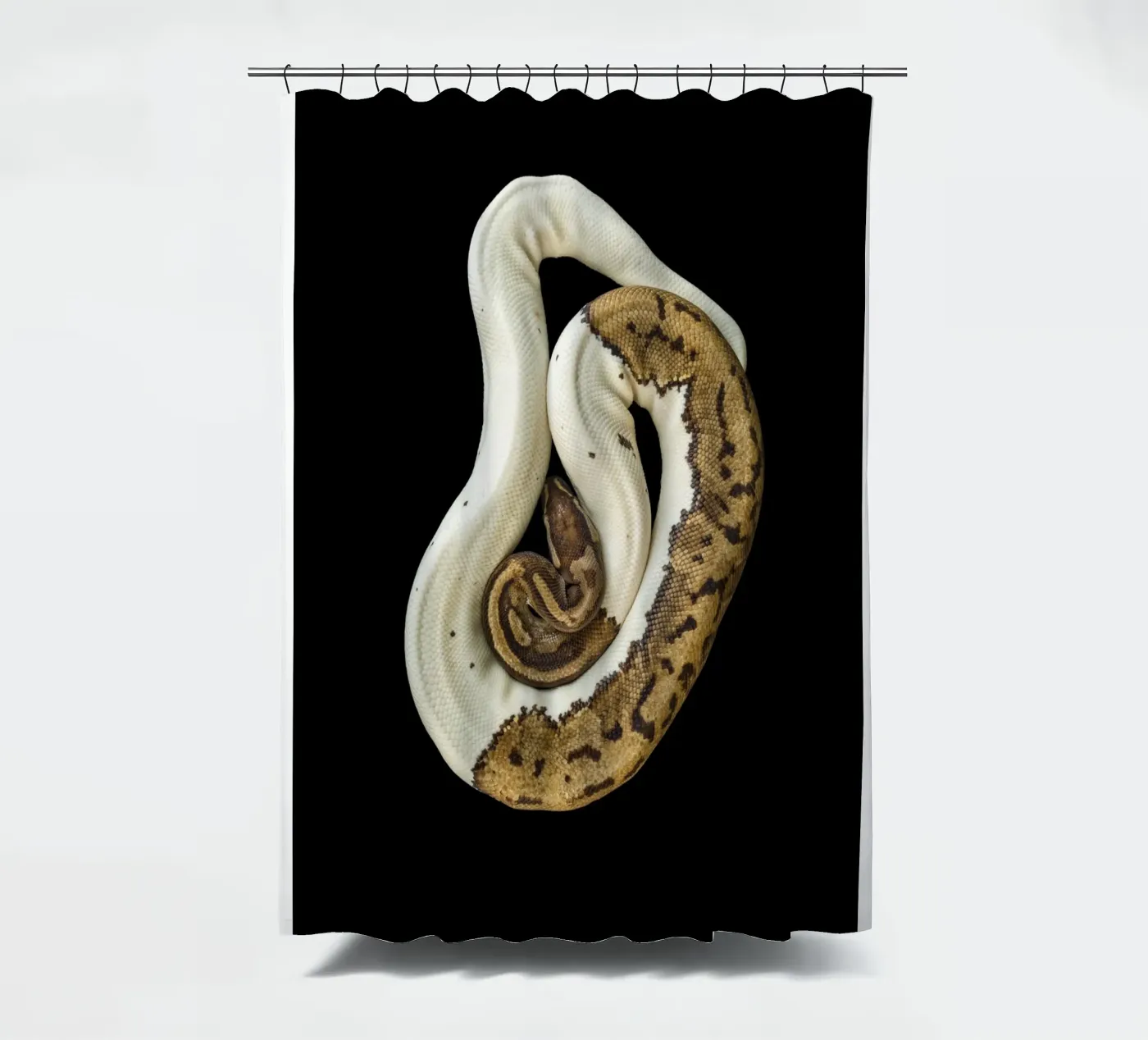 Brown & White Python douchegordijn van Curious Collections by Marielle Leenders