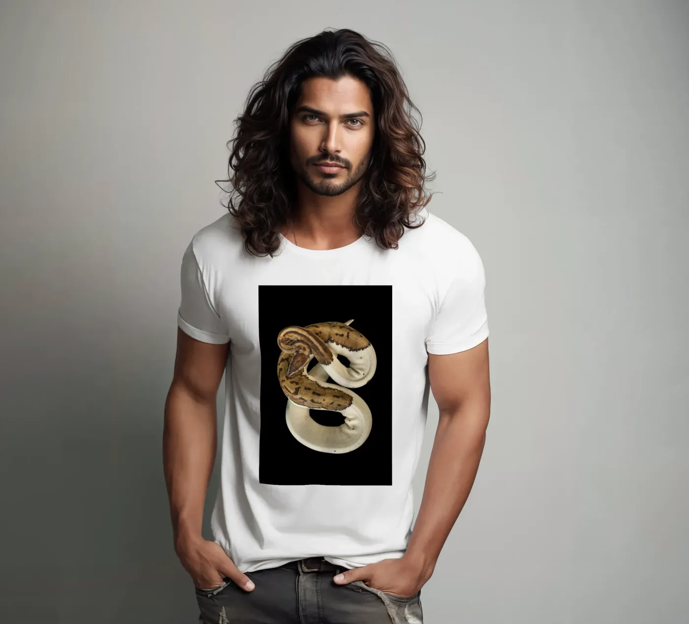 Brown & White Python t-shirt van Curious Collections by Marielle Leenders