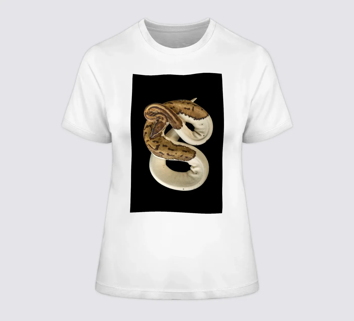 Bruine en witte python dames t-shirt getailleerd van Curious Collections by Marielle Leenders