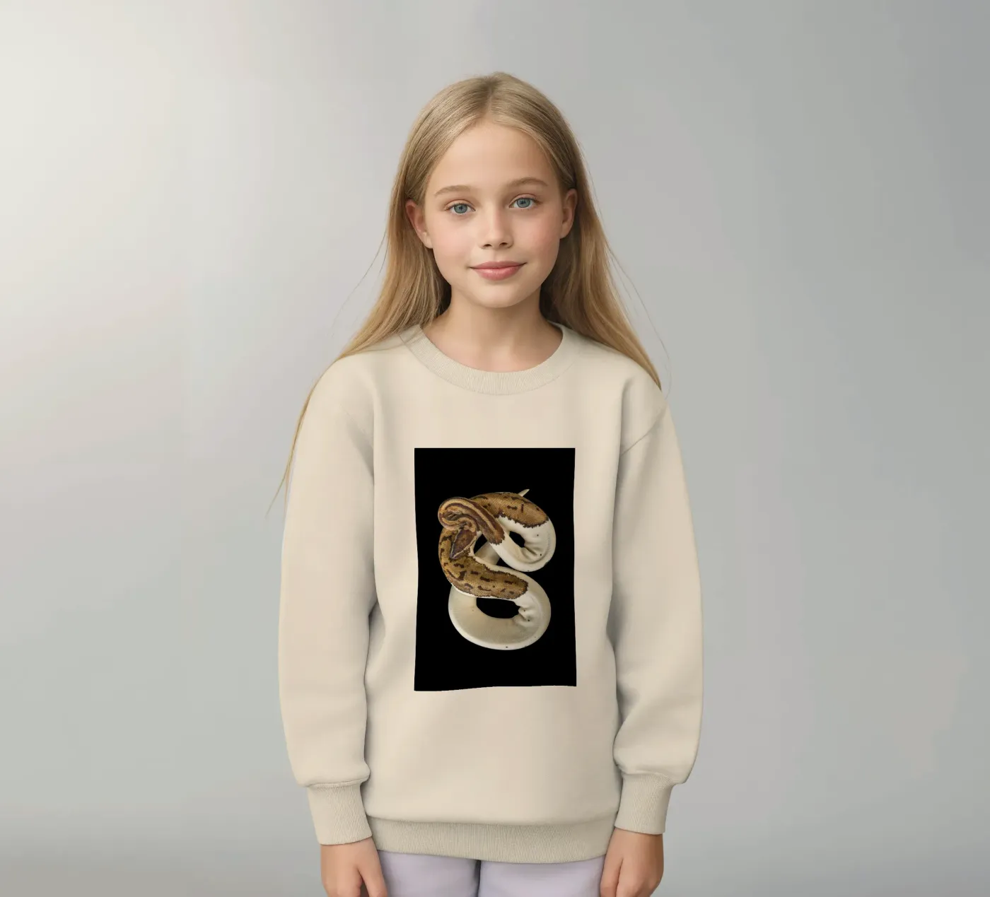 Bruine en witte python kinder sweatshirt van Curious Collections by Marielle Leenders