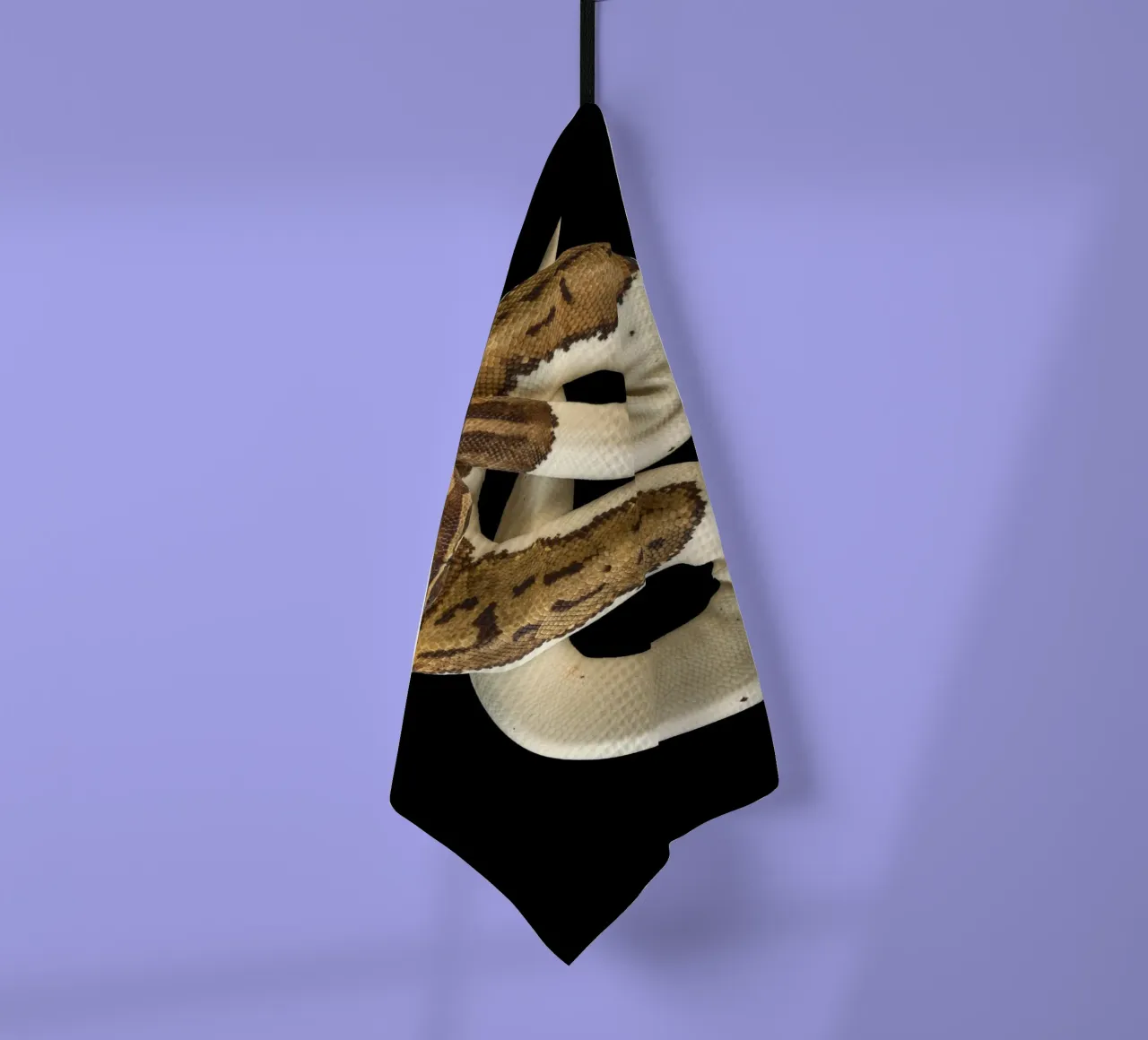 Braun & Weiß Python Geschirrtuch von Curious Collections by Marielle Leenders