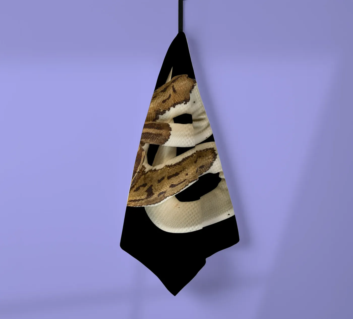 Bruine en witte python theedoek van Curious Collections by Marielle Leenders
