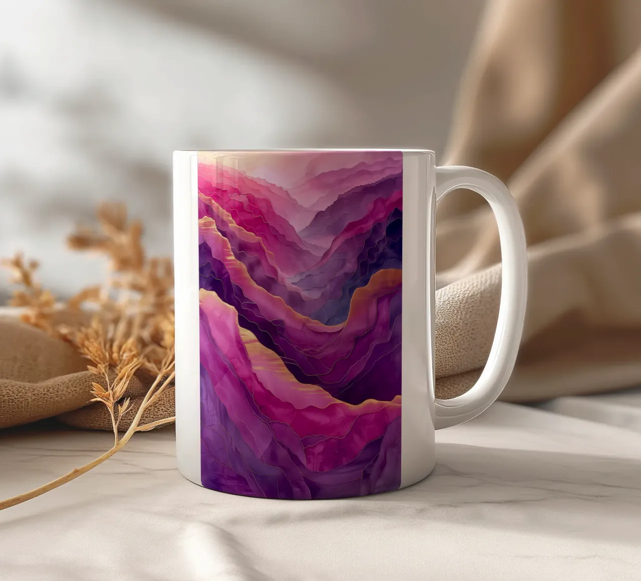 Paarse berg abstractie kunst keramische mok van Justyna Jaszke JBJart