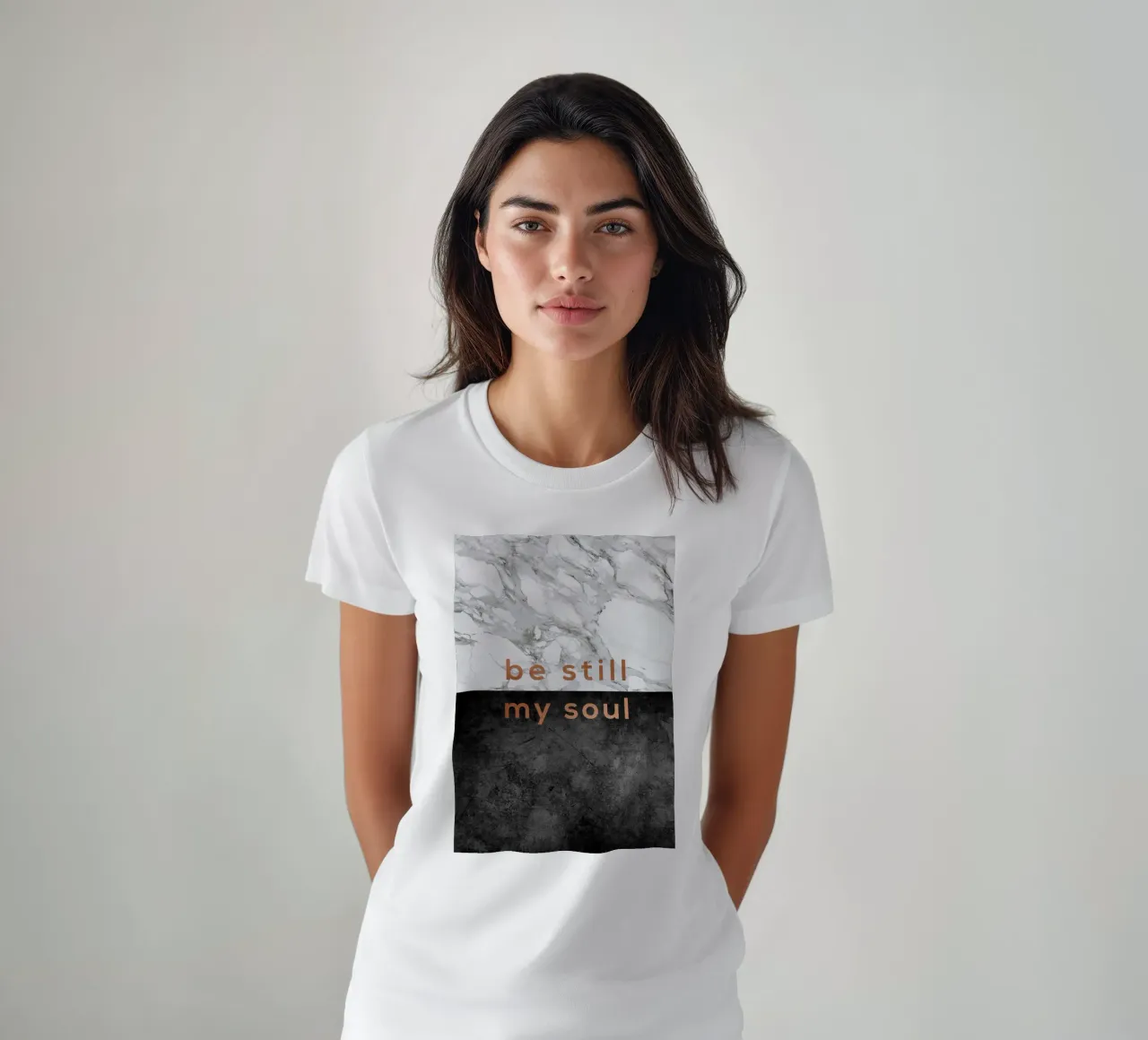 Sii tranquilla, anima mia t-shirt da Orara Studio