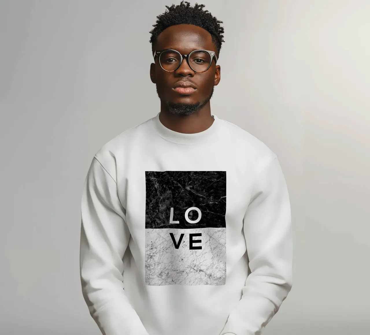 Amore in bianco e nero Citazione felpa da Orara Studio