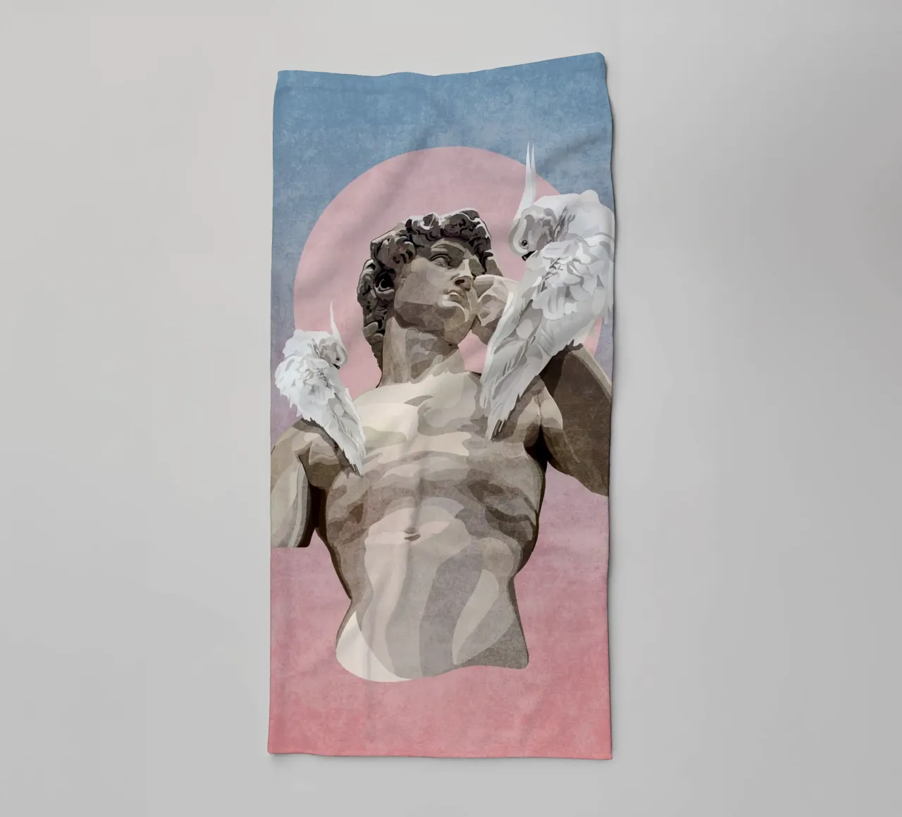 Emel Tunaboylu - Statua di Davide con pappagallo asciugamano da bagno da The Artcircle
