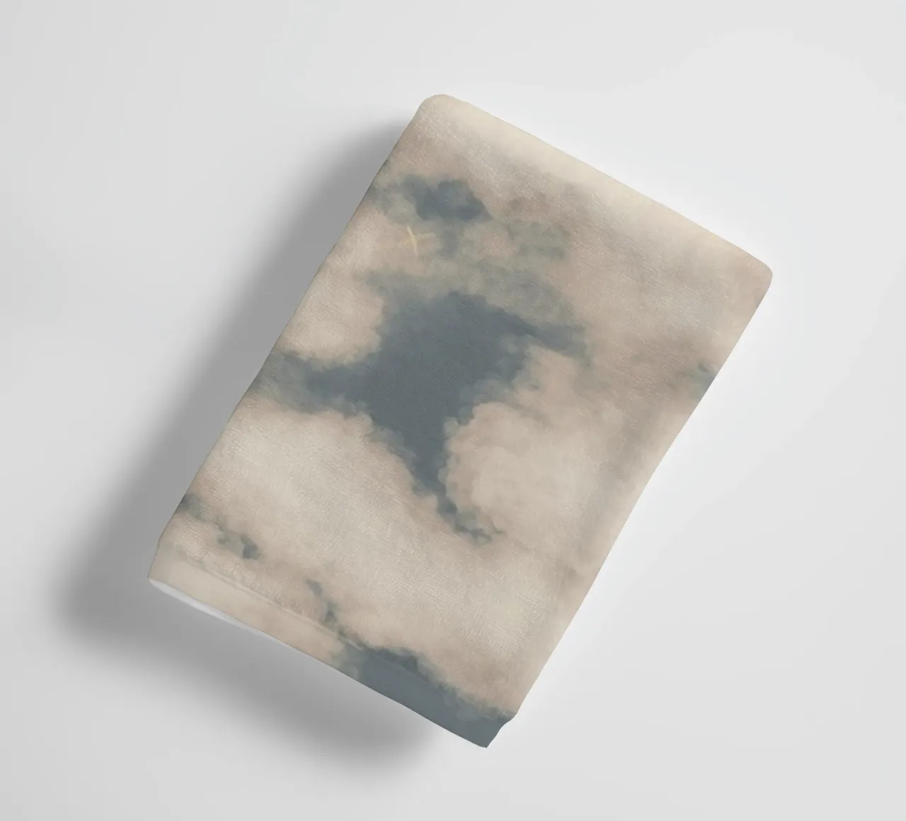 Boho Magical Clouds asciugamano da bagno da anisillustration