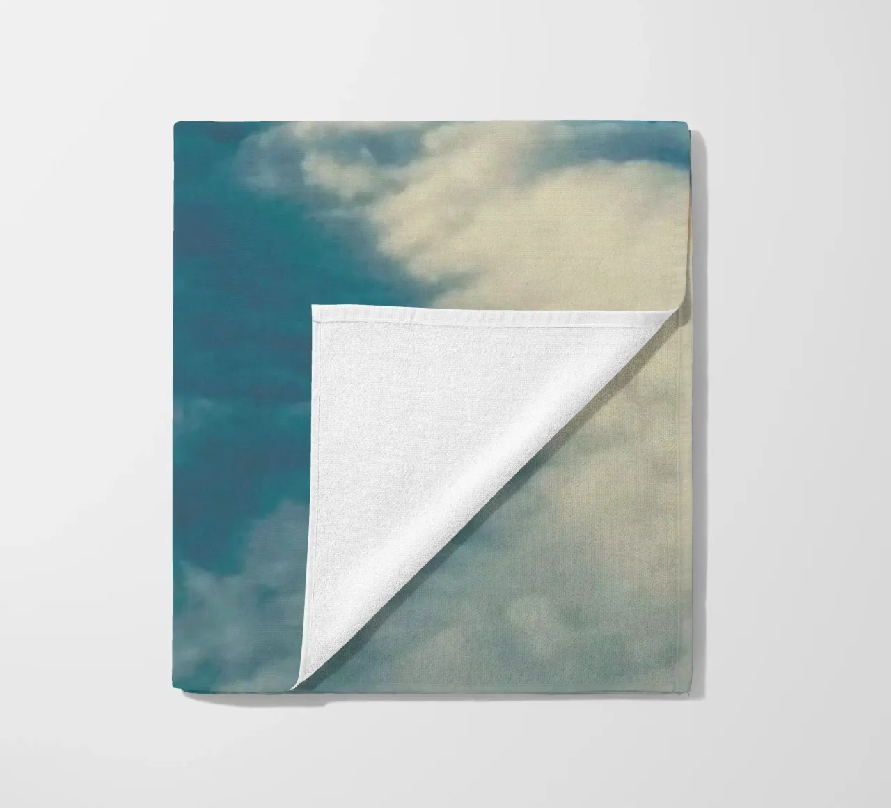 Cloud Sea telo mare da Leah Flores