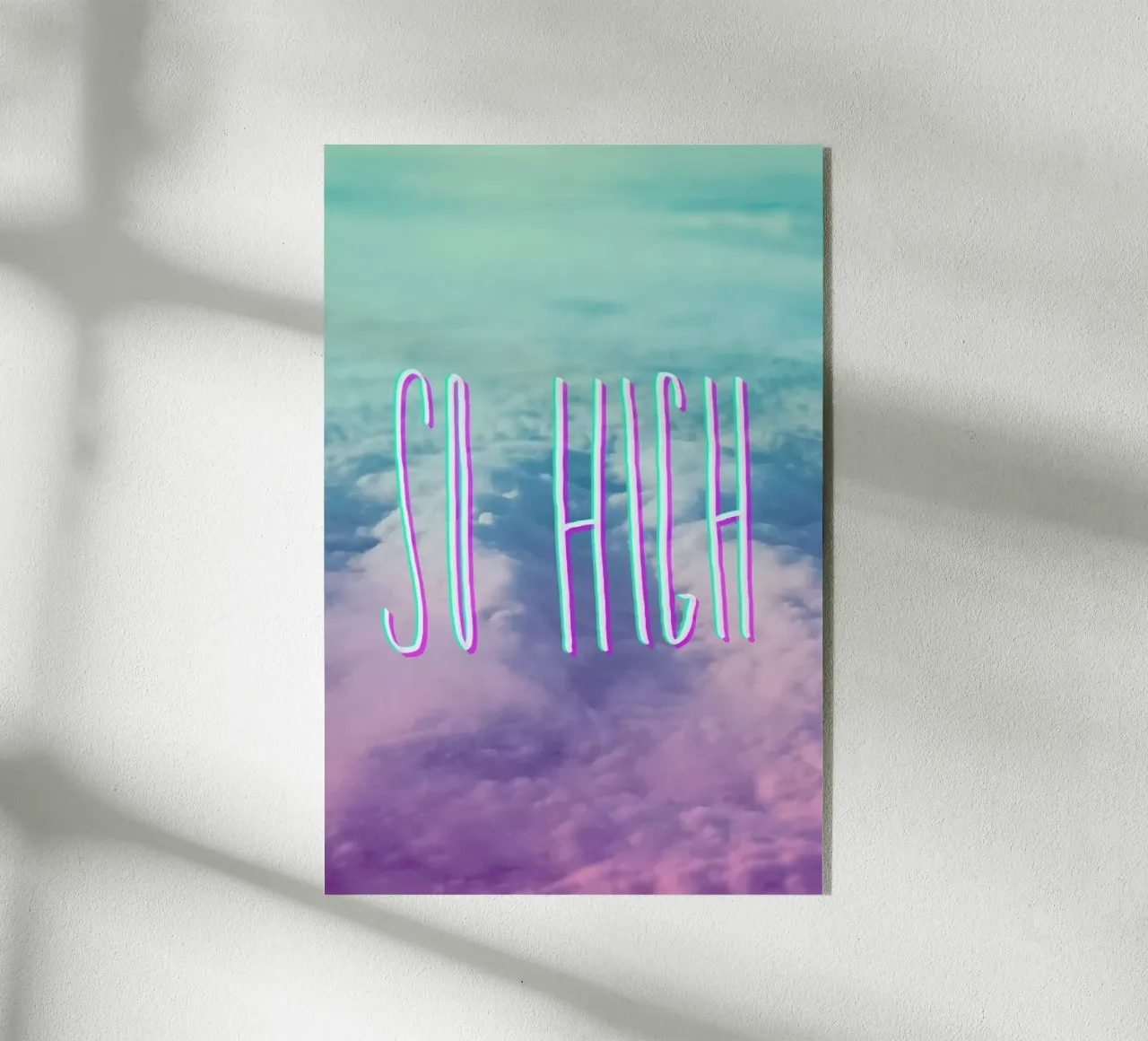 So High plexiglass da Leah Flores