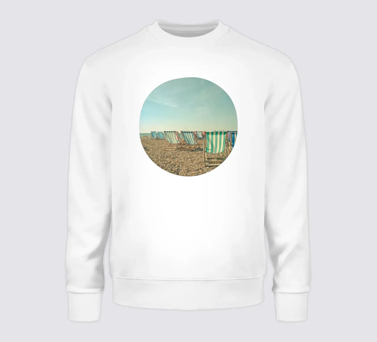 Vue sur la mer sweat de Cassia Beck Photography