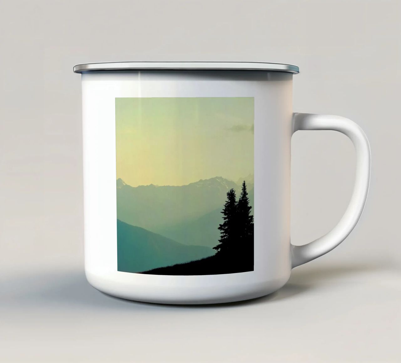 What A Wonderful World tazza in smalto da Robin Delean