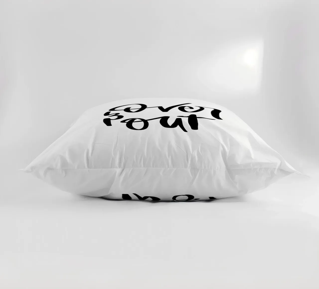 over & out cuscino da julianas.letterei