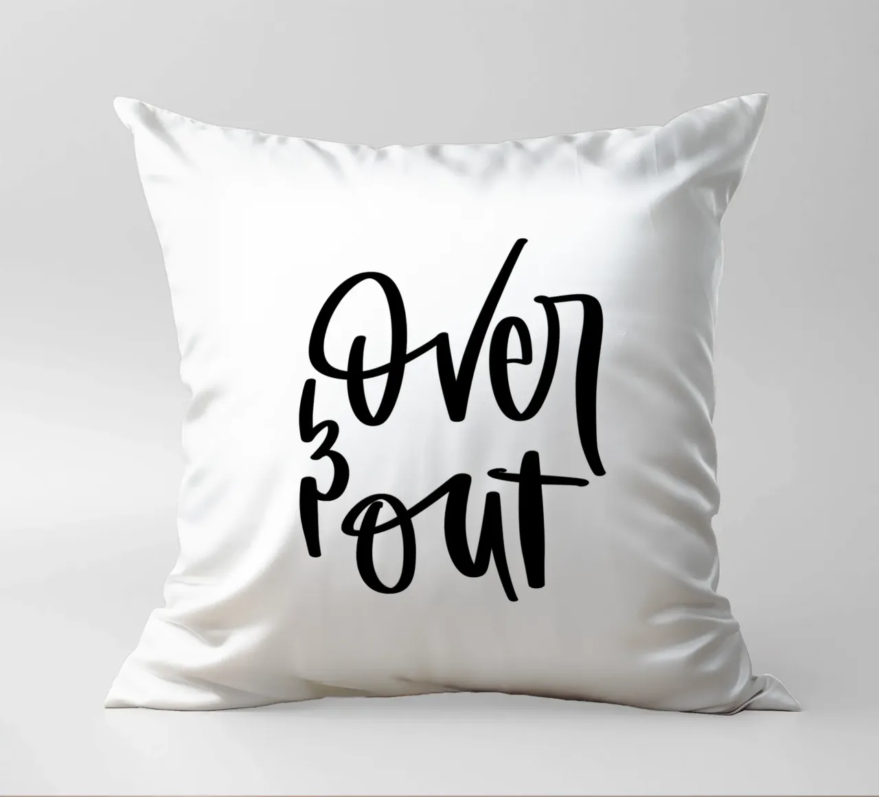 over & out cuscino da julianas.letterei