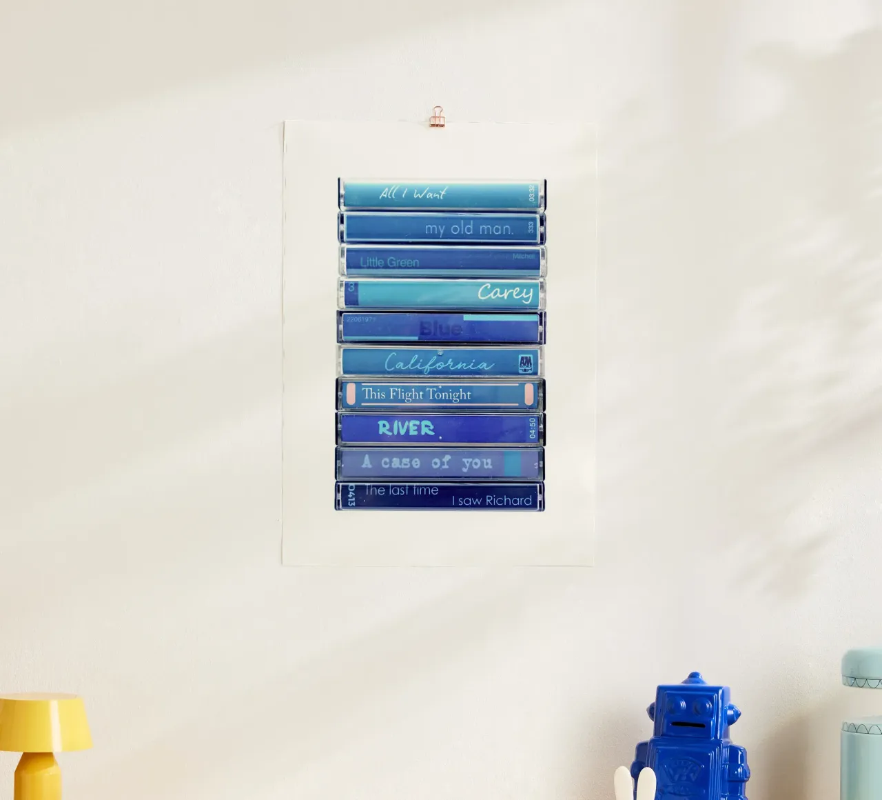 Joni Mitchell - Stampa cassetta blu poster con telaio in alluminio da MrMustardPrints