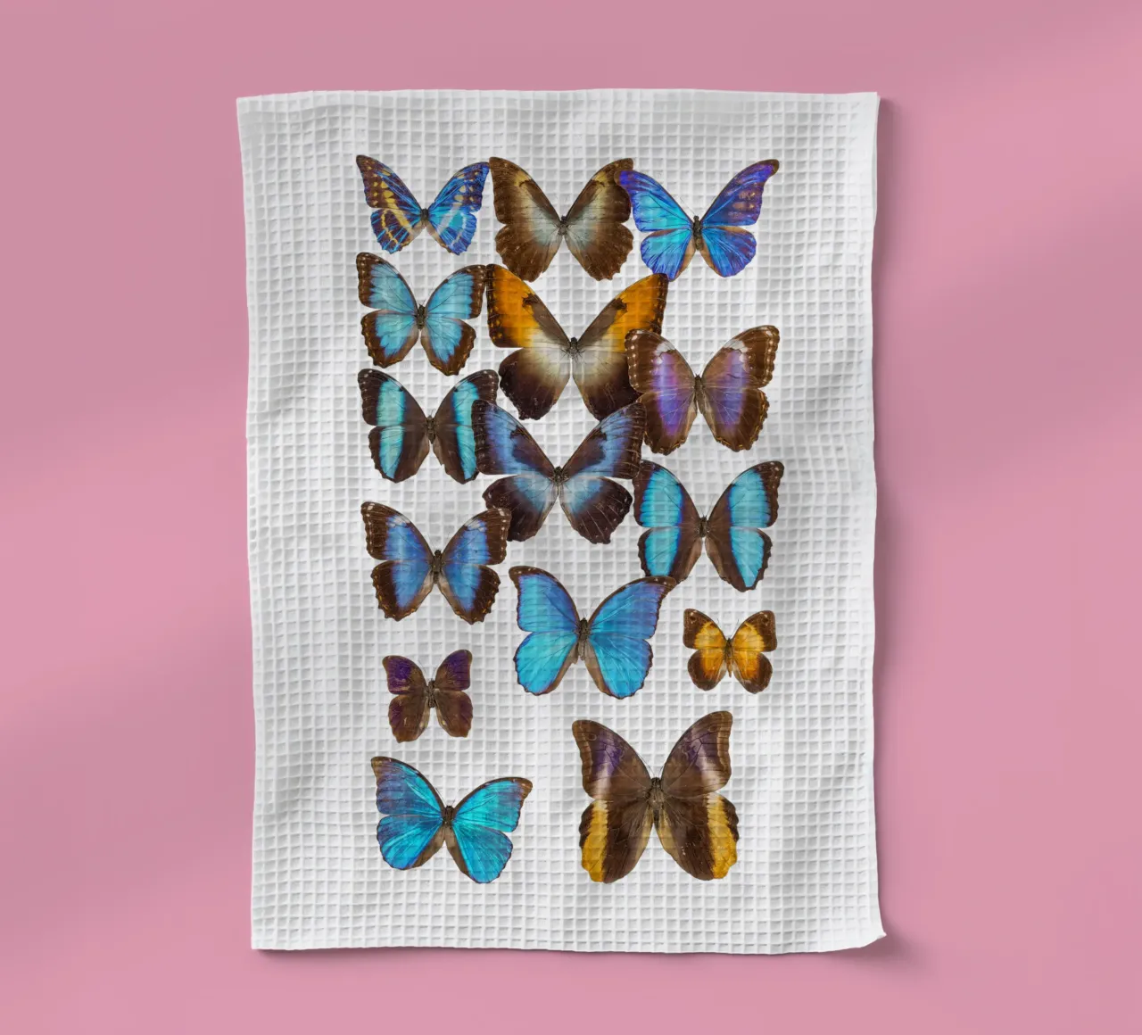 Wings of Tranquility: Exotic Butterflies canovaccio da cucina da Curious Collections by Marielle Leenders