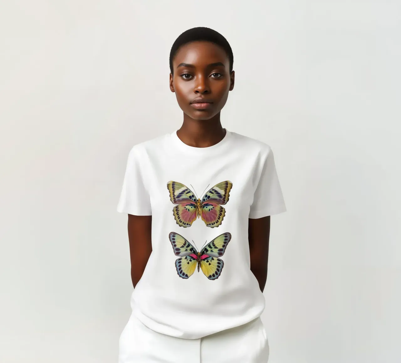 Two Beautiful Butterflies t-shirt da Curious Collections by Marielle Leenders