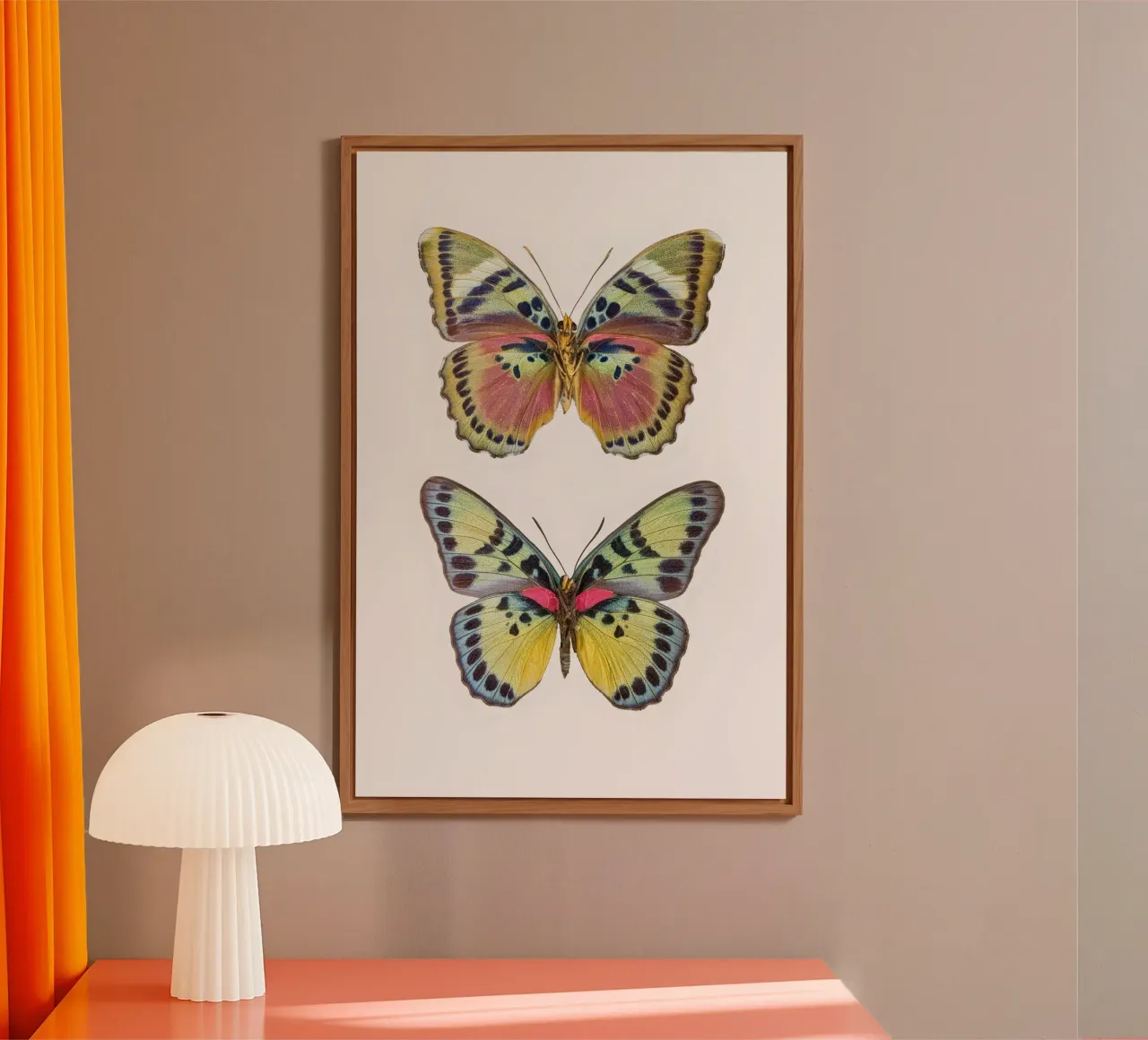 Two Beautiful Butterflies forex plate by Curious Collections by Marielle Leenders