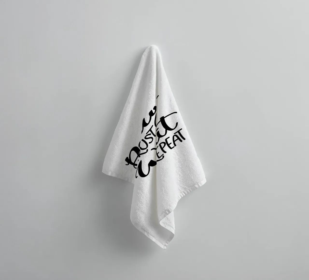 Pray trust wait repeat asciugamano da bagno da Letters of Love