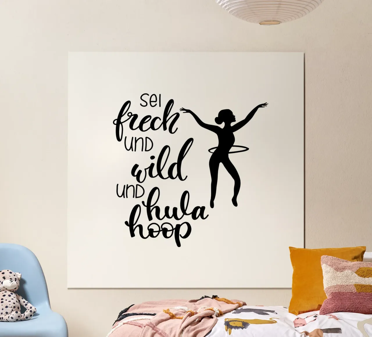 Hula Hoop Tänzerin poster con telaio in plastica da Letters of Love