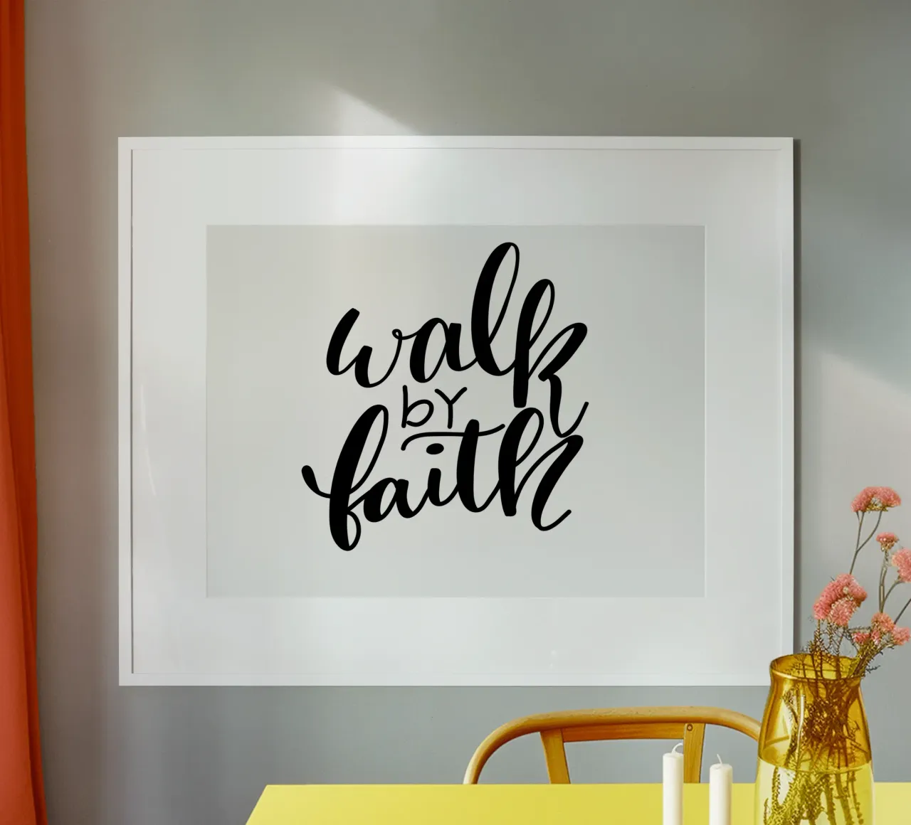 Walk by faith poster con telaio in plastica da Letters of Love