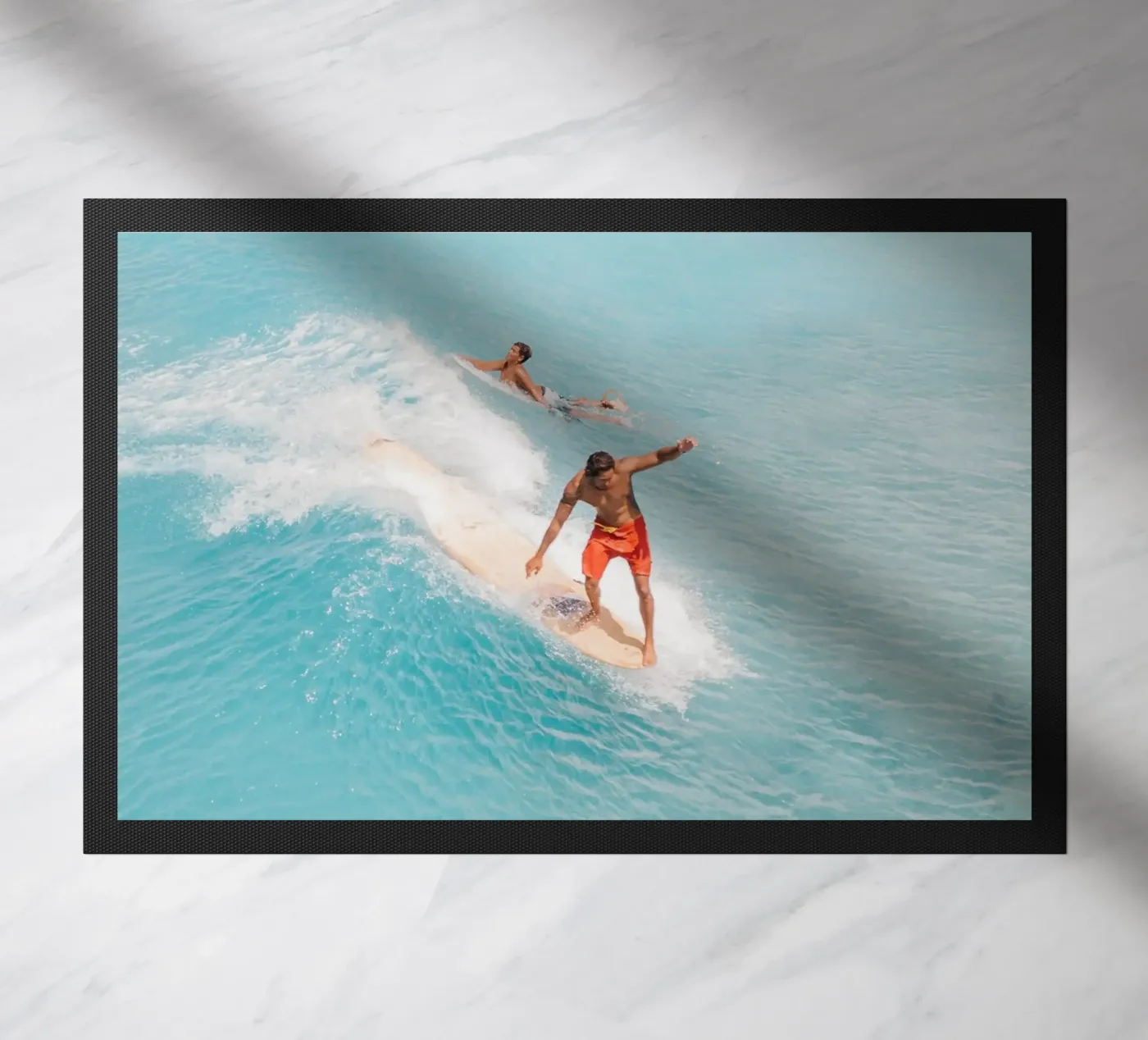 Surfer Fußmatte von Vale Studio