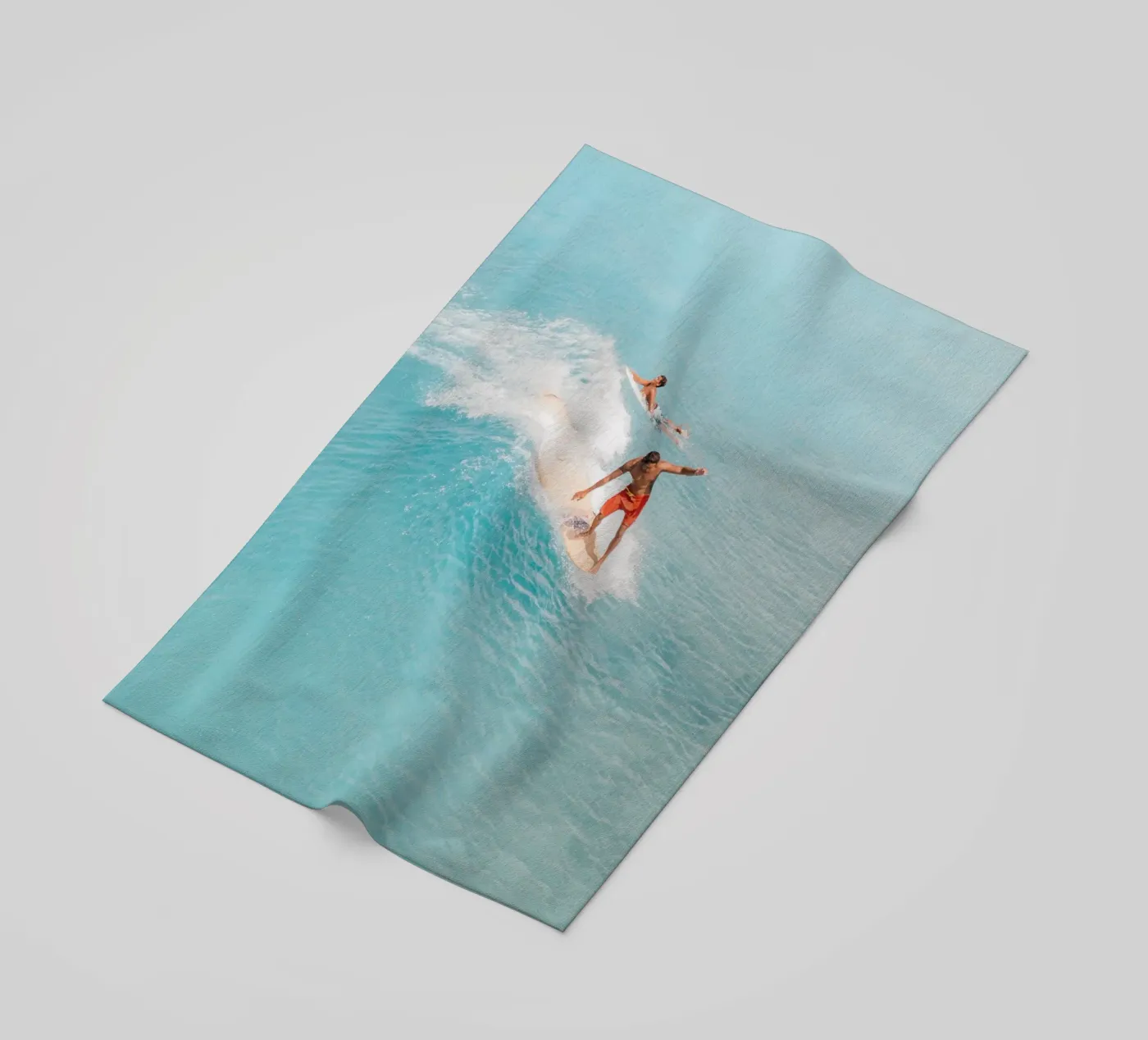 surfisti telo mare da Vale Studio