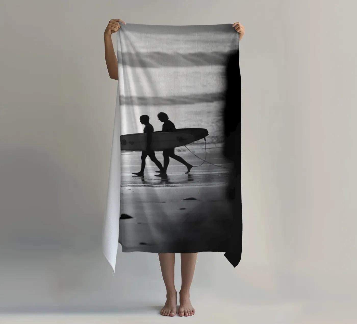 Surfer Bw telo mare da Vale Studio