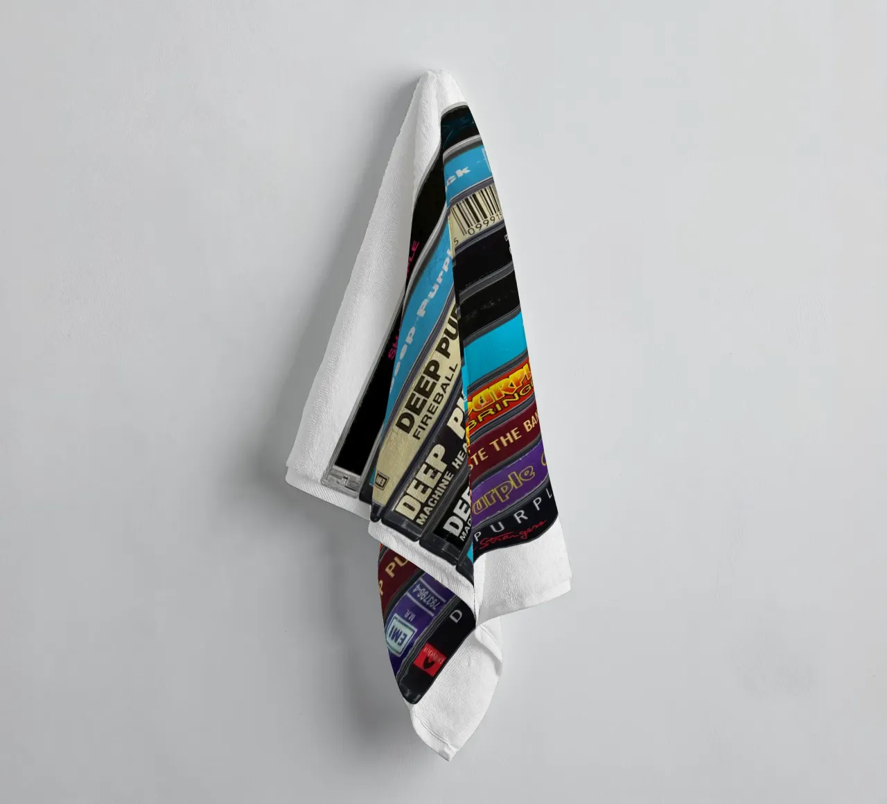 Deep Purple - Collected Albums - Music Cassette Print serviette de bain de MrMustardPrints