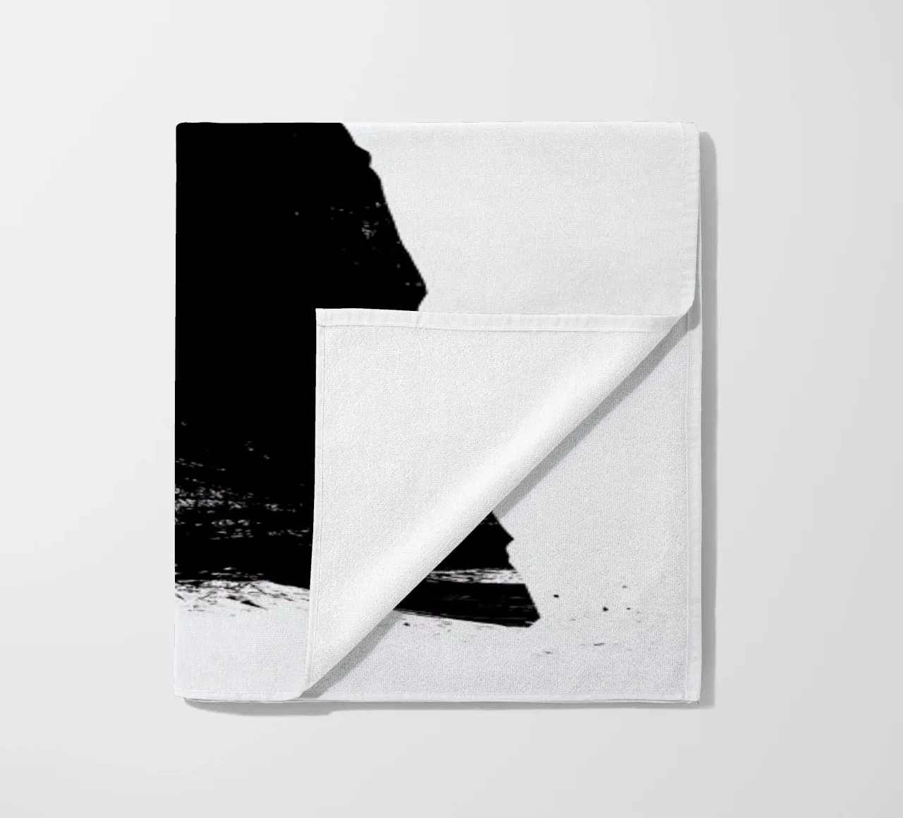 Never Never telo mare da Ruben Ireland