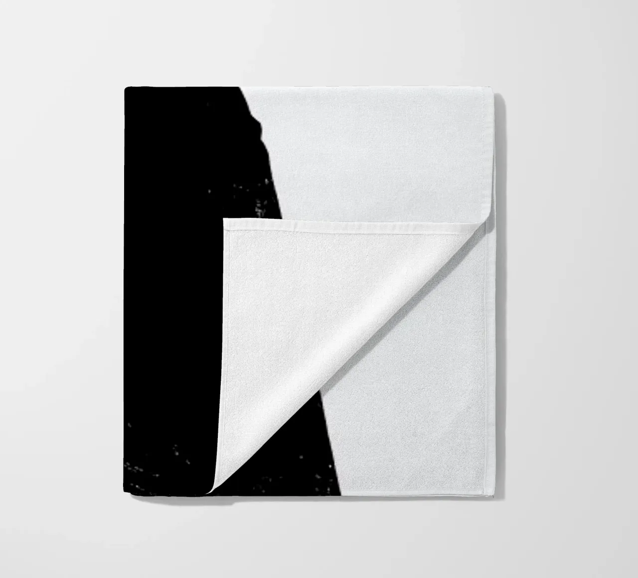 Never Never telo mare da Ruben Ireland