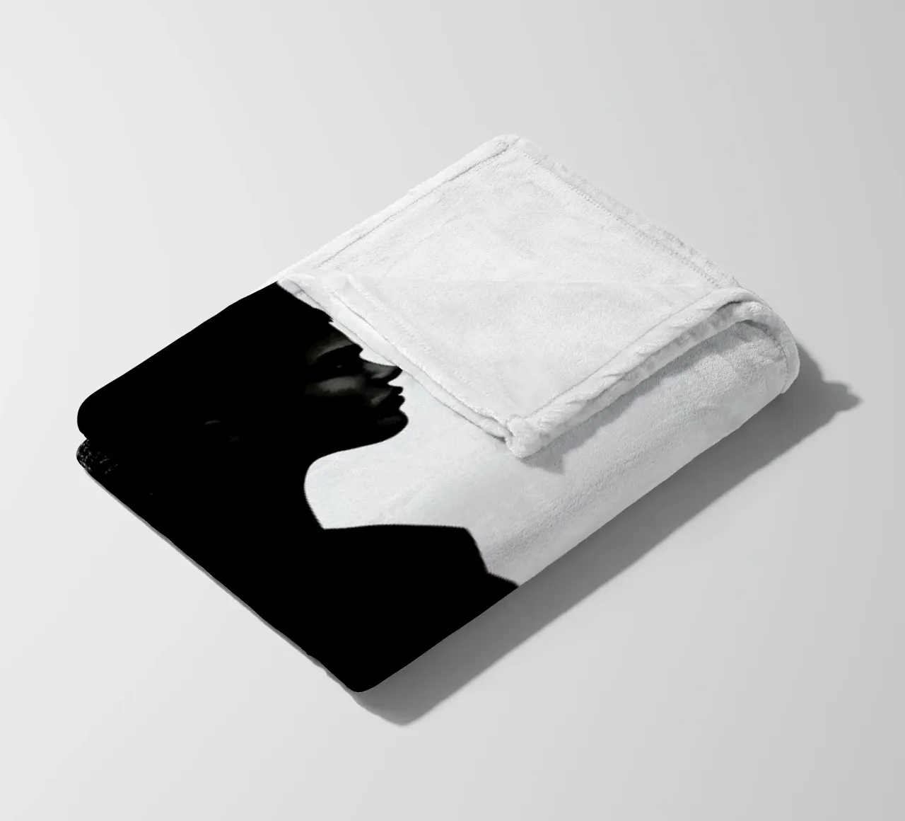 Never Never Fleecedecke von Ruben Ireland