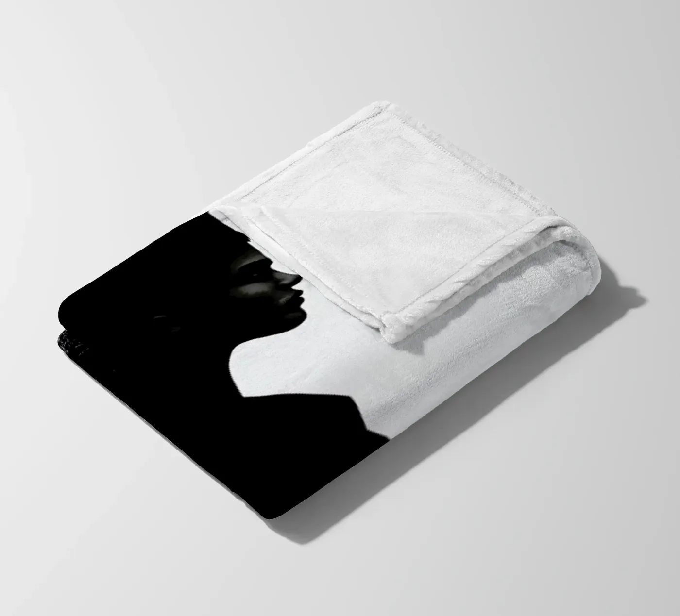 Never Never Fleecedecke von Ruben Ireland