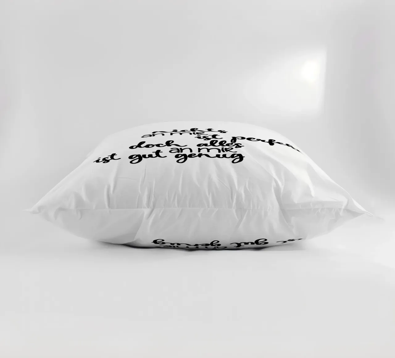 Perfekt unperfekt cuscino da Letters of Love