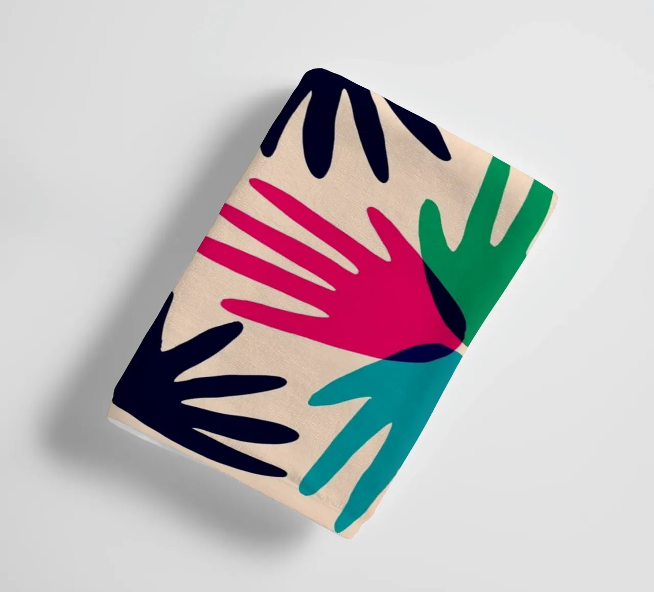 Hands abstract tile asciugamano da bagno da Studio Fiamma