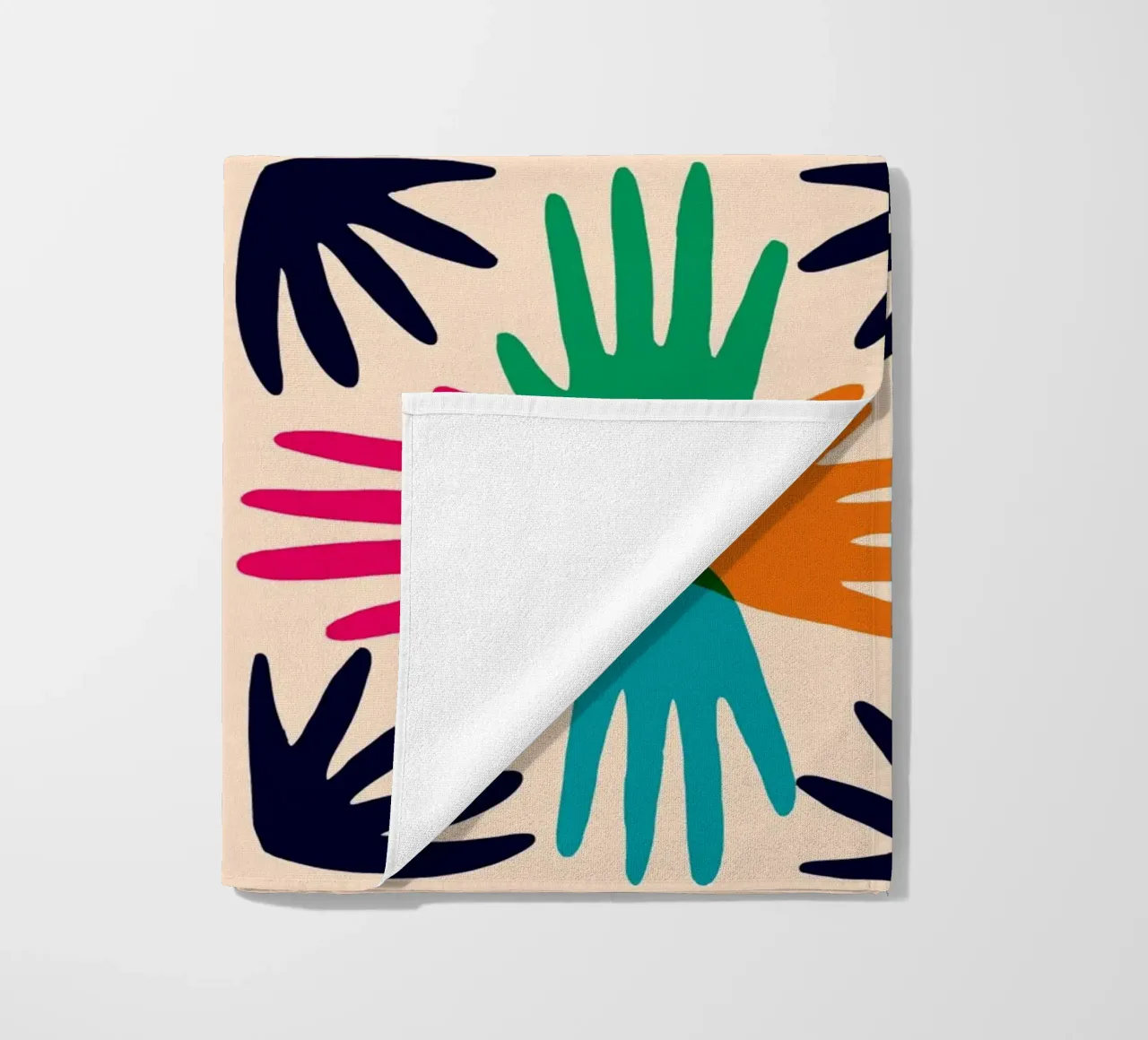 Hands abstract tile telo mare da Studio Fiamma