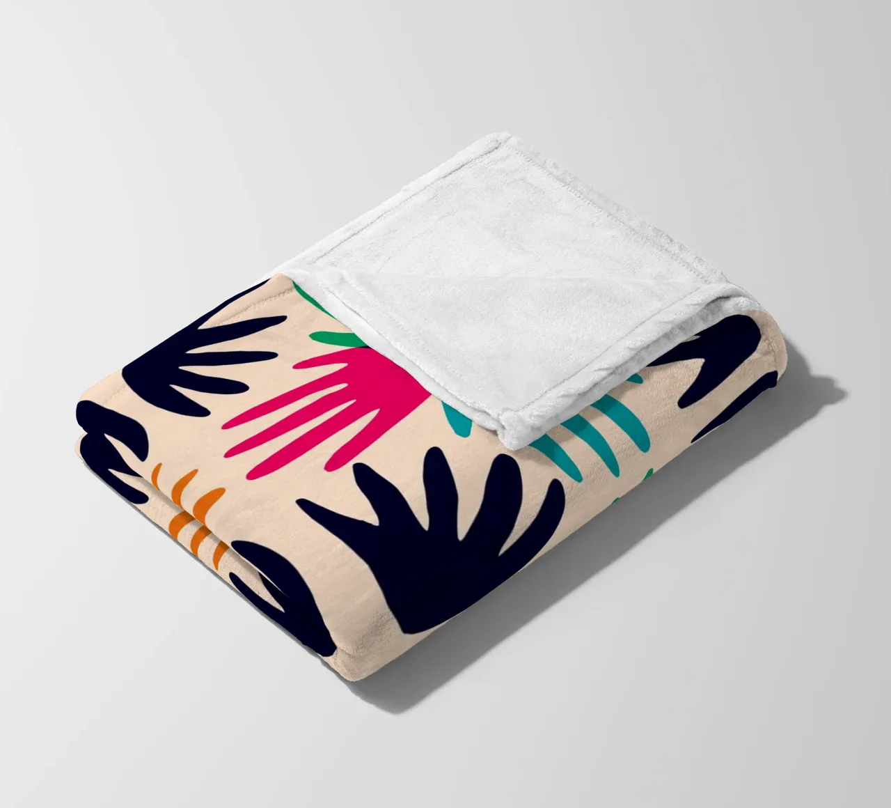 Hands abstract tile coperta in pile da Studio Fiamma