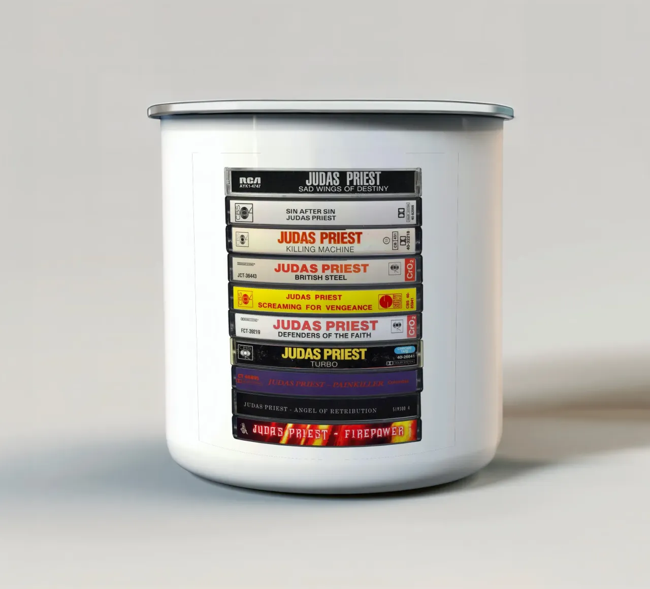 Judas Priest - Album raccolti - Stampa su cassetta tazza in smalto da MrMustardPrints