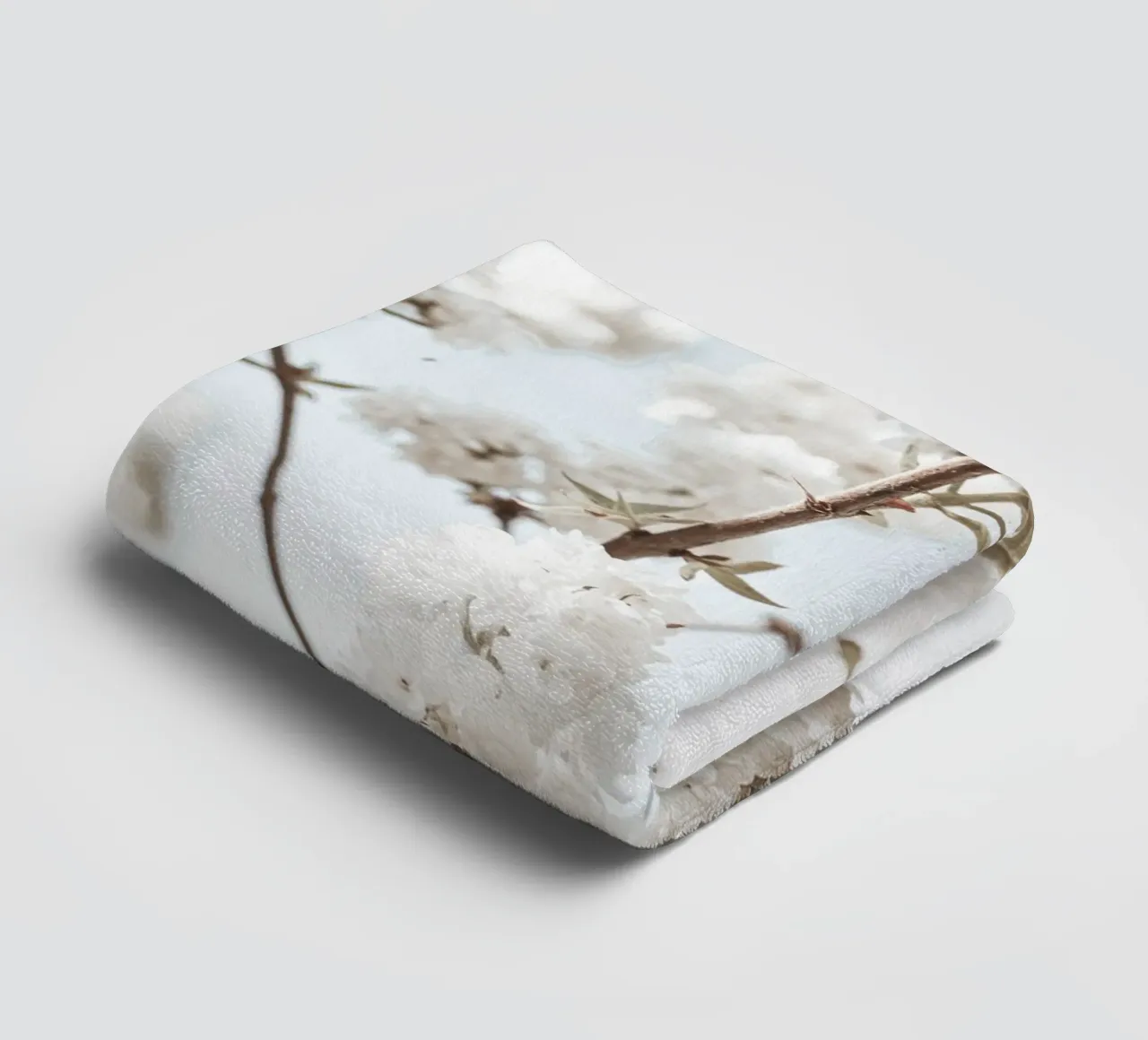 Design élégant de fleurs blanches - souffle de printemps serviette de bain de Whole©