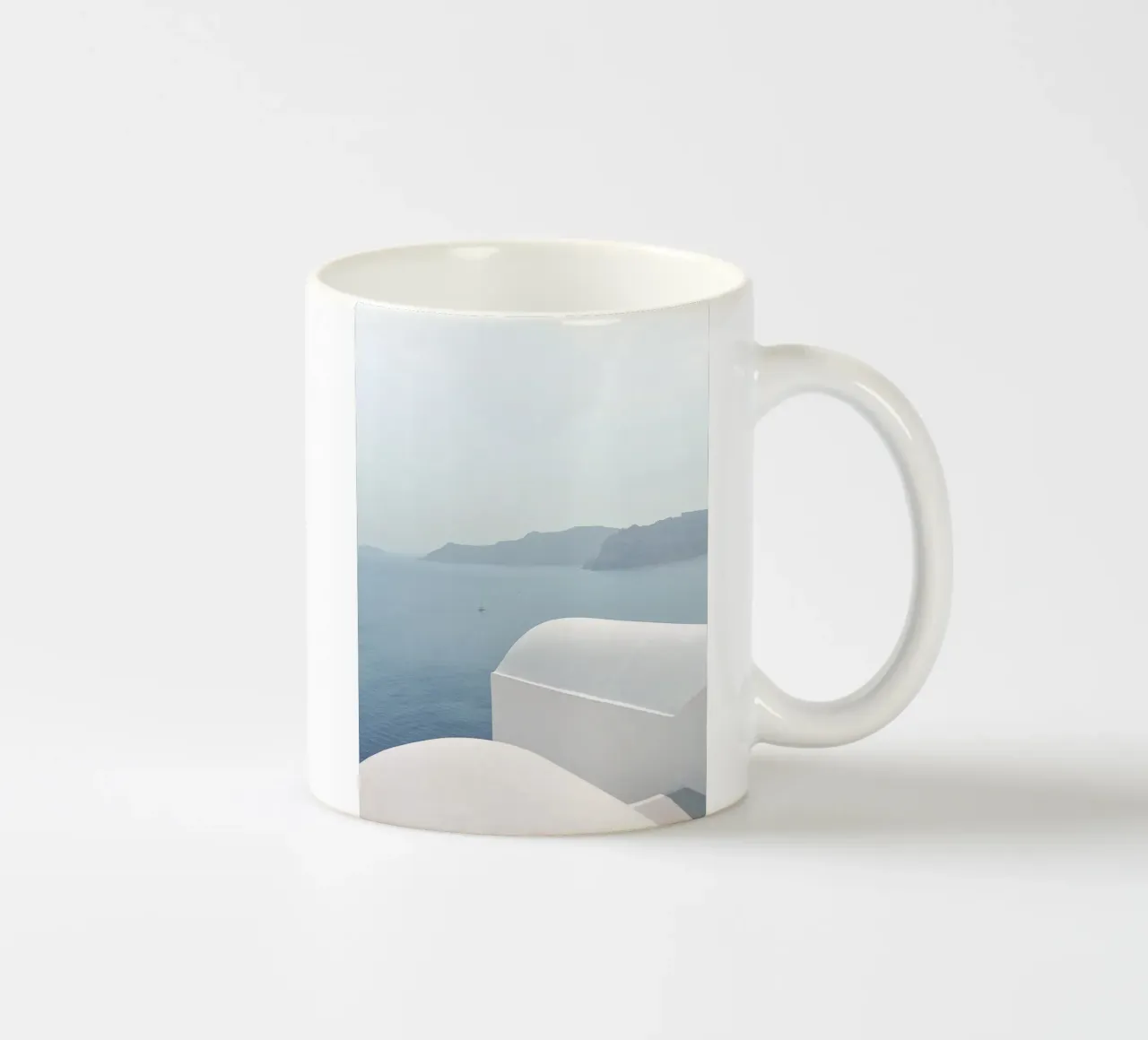 Design con vista sul mare Egeo - pace e spazio tazza in ceramica da Whole©