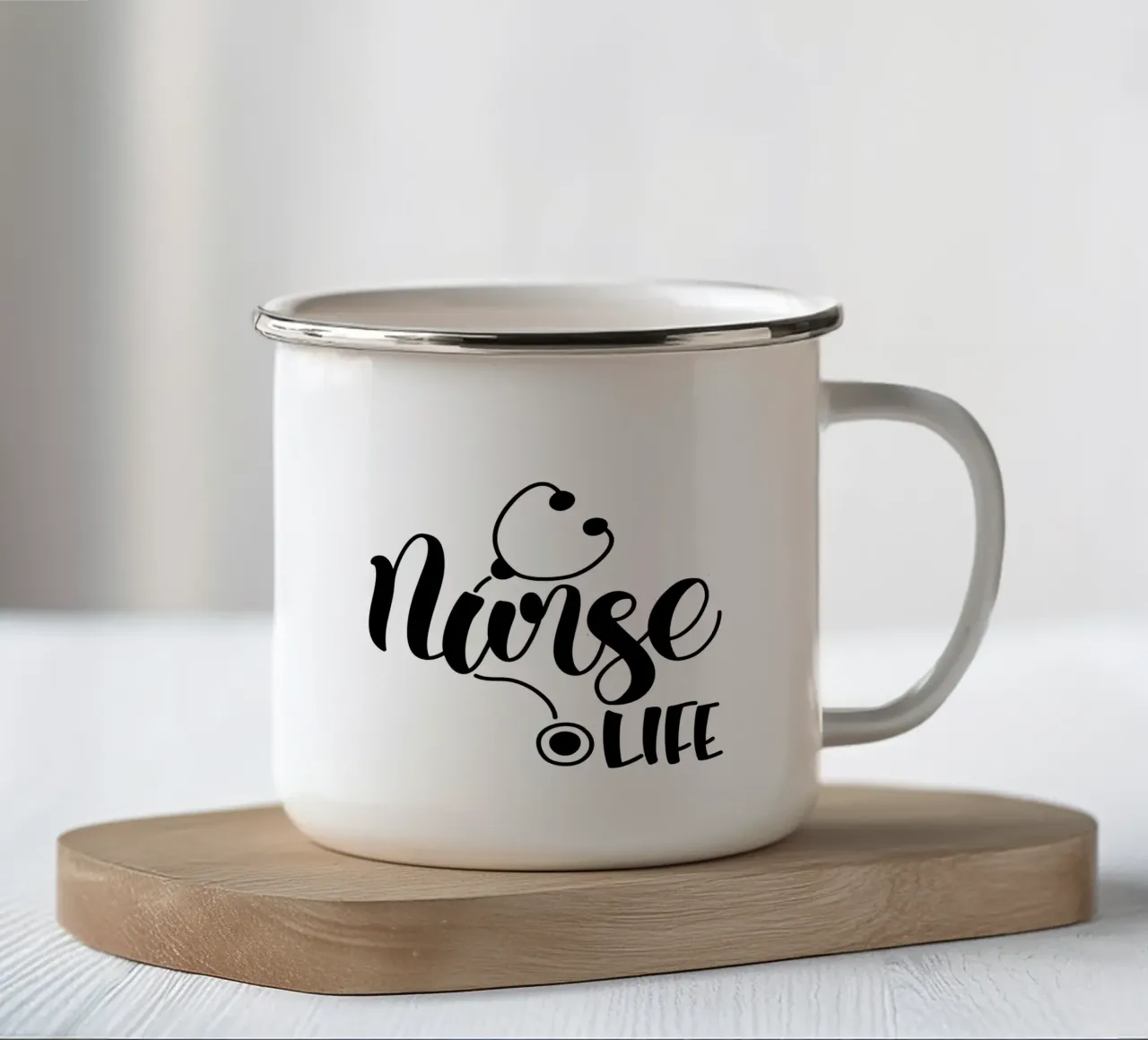 Nurse Life tazza in smalto da Letters of Love