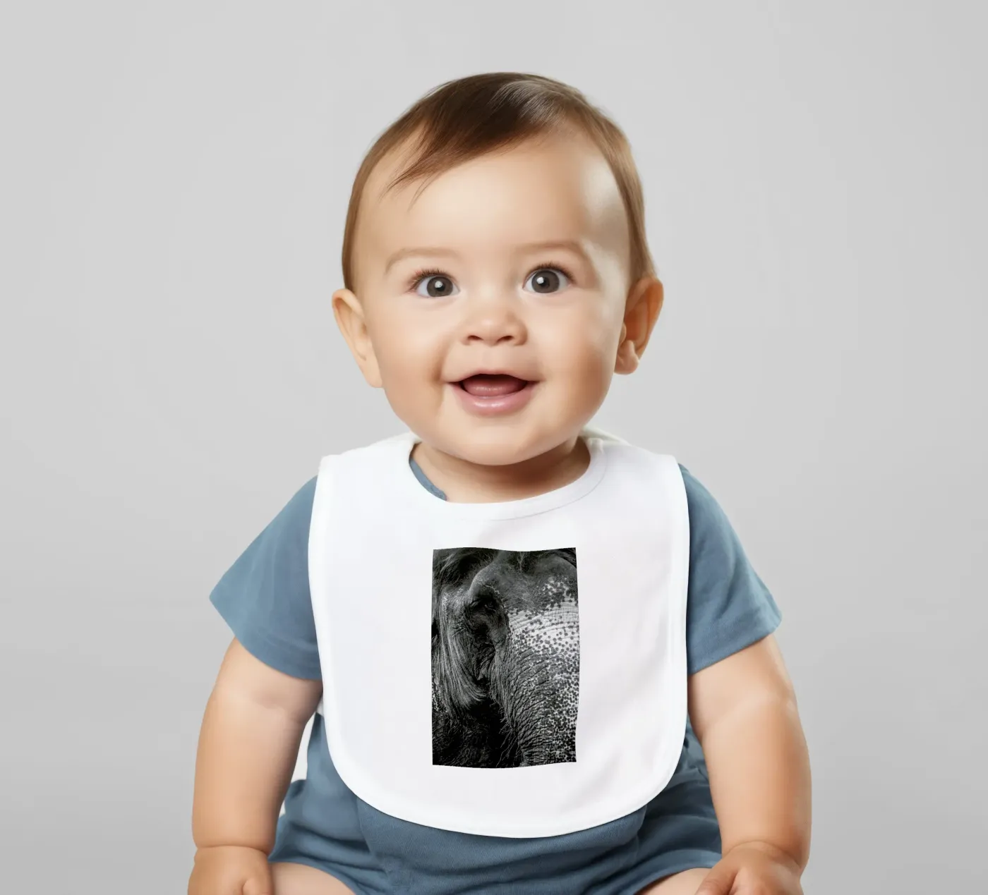 Elephant Babylätzchen von Victoria Frost