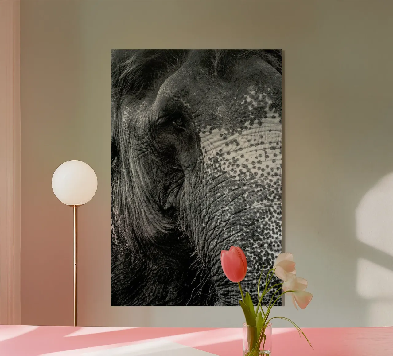 Elephant plexiglass da Victoria Frost