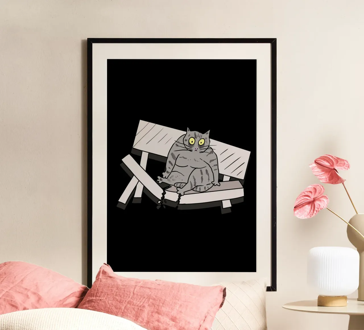 chubby wide-eyed cat poster da ramosashop