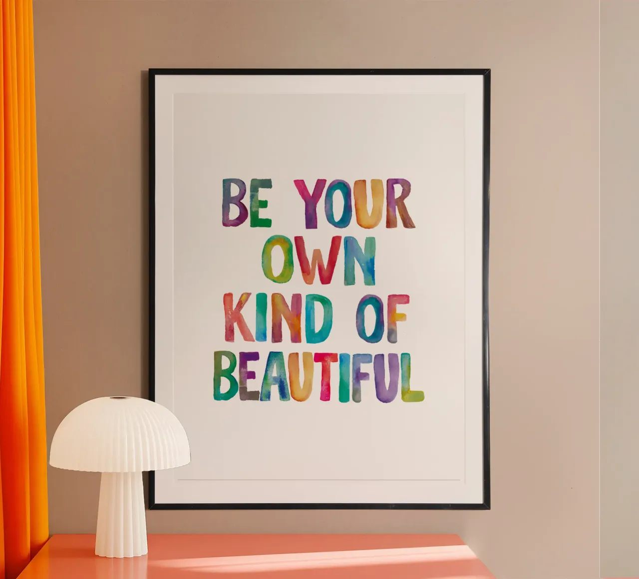 Soyez votre propre type de conception belle typographie arc-en-ciel poster de THE MOTIVATED TYPE