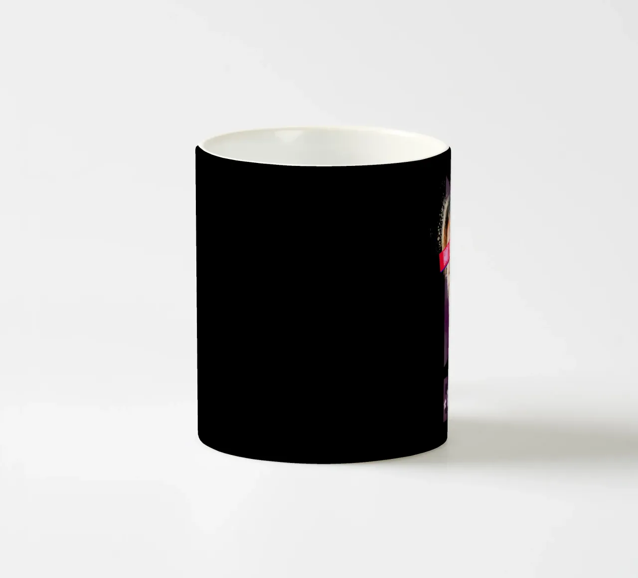 Park Ji-min Non in vendita tazza in ceramica da Gunawan Rb