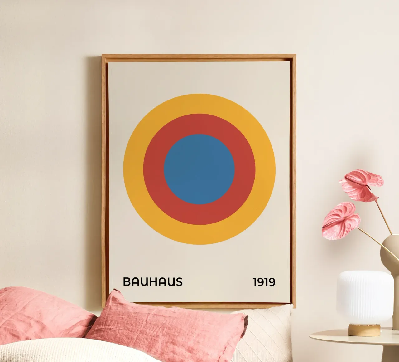 Bauhaus multi colore Cerchi 1923 Mostra tela con Cornice a cassetta da Paigaam Studio