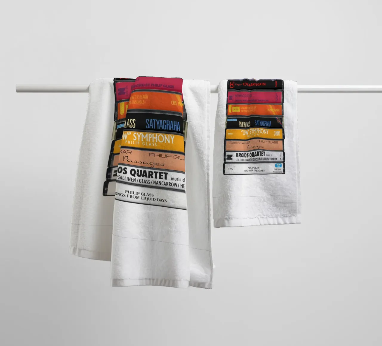Philip Glass - Collected Albums - Cassette Print serviette de bain de MrMustardPrints