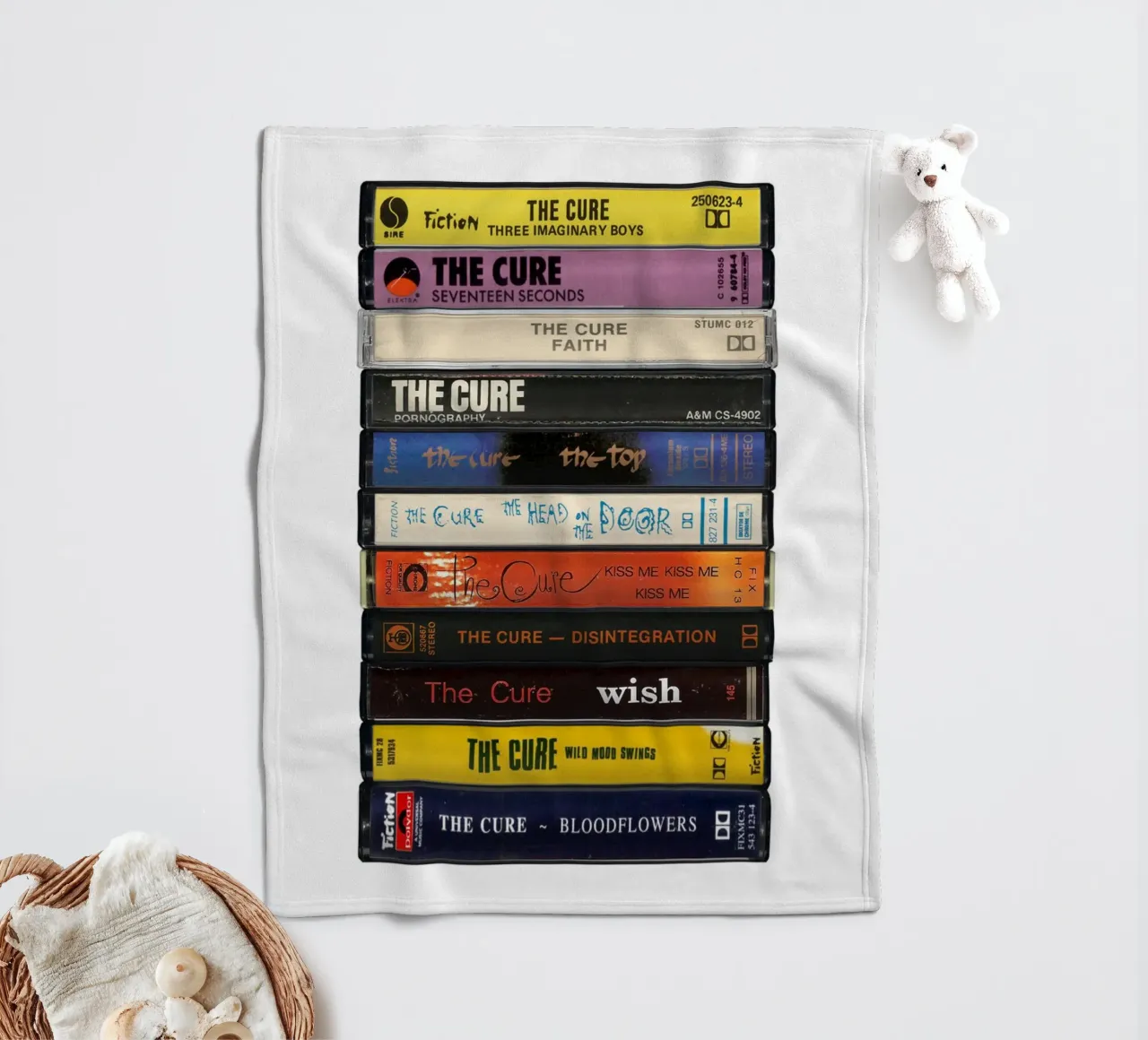 The Cure - Collected Albums - Cassette Print manta de franela de MrMustardPrints