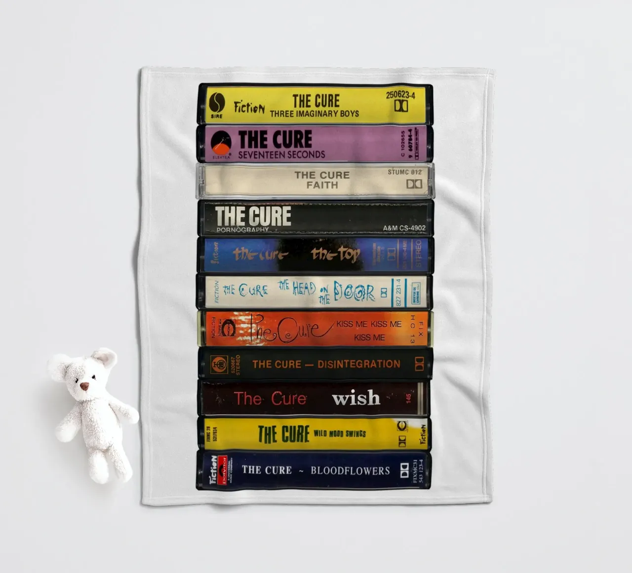 The Cure - Collected Albums - Cassette Print manta de franela de MrMustardPrints
